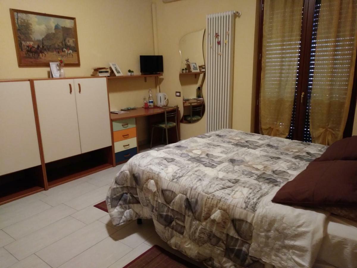 B&B Peschi in Fiore Valeggio sul Mincio Esterno foto